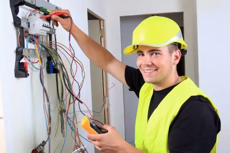 elektricien Holthone